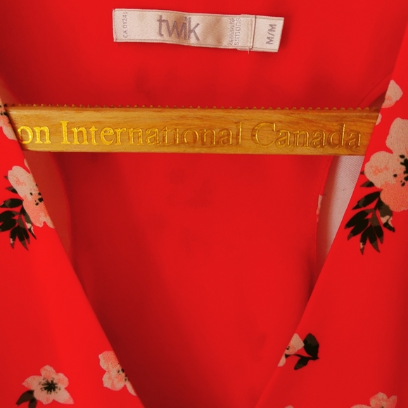 Flowy and soft Twix medium top - Picture 2 of 5